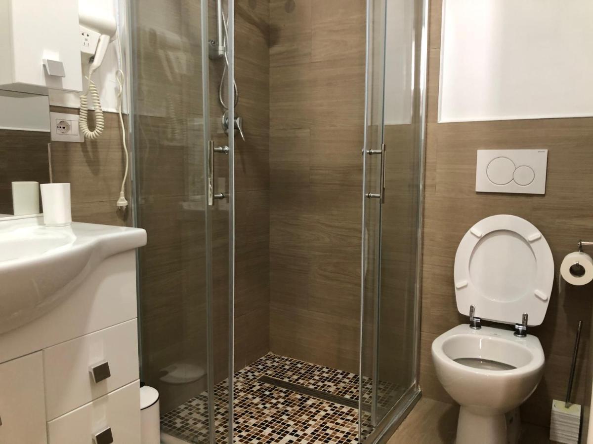 Hello Home Guesthouse Rome Bagian luar foto