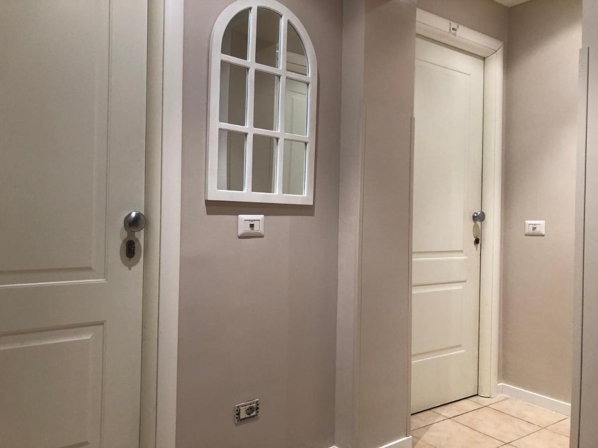 Hello Home Guesthouse Rome Bagian luar foto